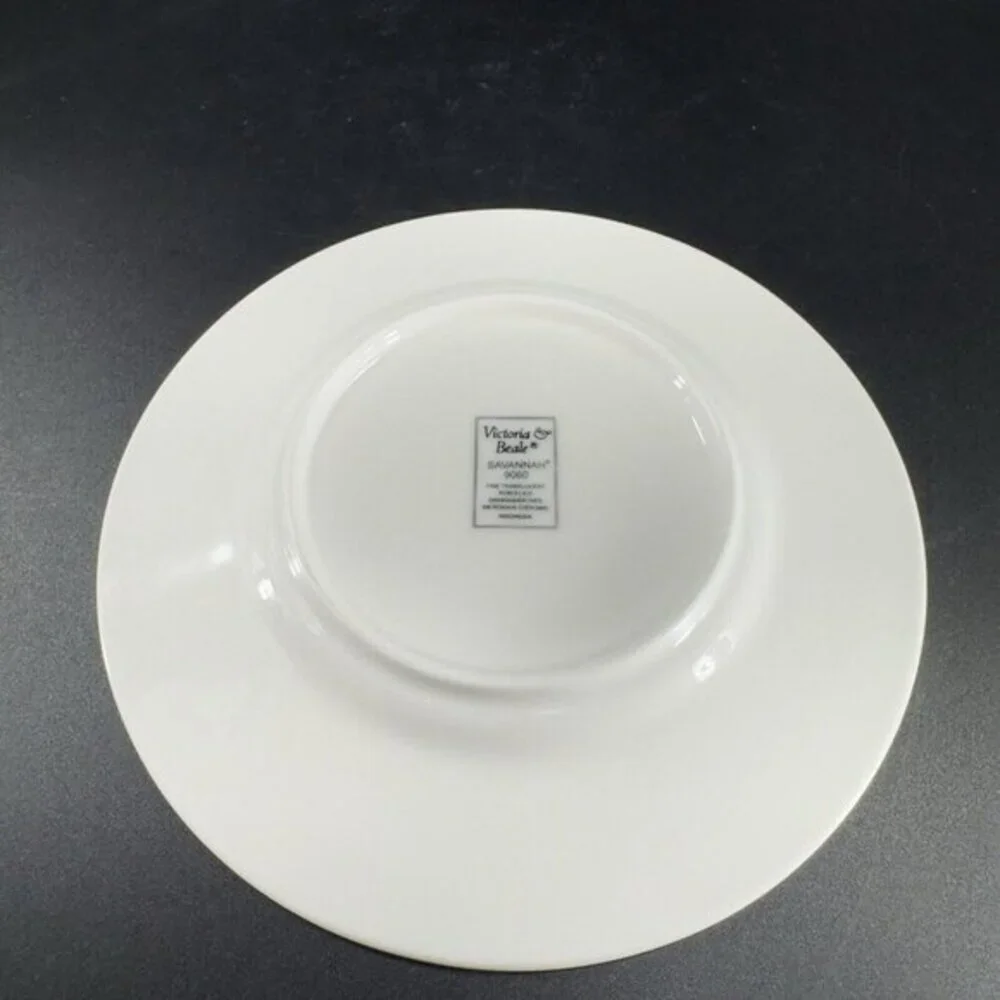 Victoria & Beale Savannah Porcelain Round‎ Dish Plate Set of 4 Dishes 6inch Wide